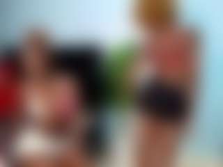 Live cam show with NanaPeach - Dildo Or Vibrator on TottyGirls
