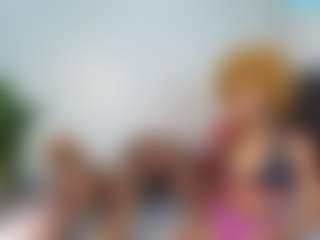 Live cam show with NanaPeach - Role Play on StripNow