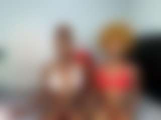 Live cam show with NanaPeach - Squirt on Free Soda