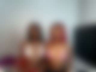 NanaPeach's Live Sex Cam Show