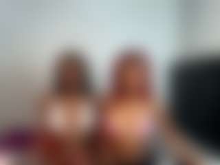 NanaPeach's Live Sex Cam Show