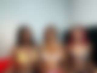 NanaPeach's Live Sex Cam Show