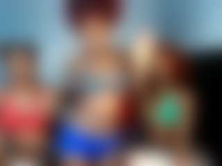 YolandaBlue's Live Sex Cam Show