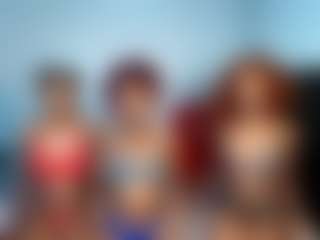 YolandaBlue's Live Sex Cam Show