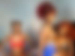 YolandaBlue's Live Sex Cam Show