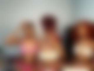 YolandaBlue's Live Sex Cam Show