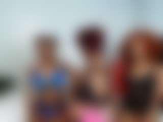 YolandaBlue's Live Sex Cam Show