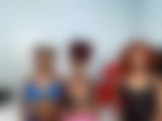 YolandaBlue's Live Sex Cam Show