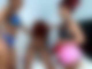 YolandaBlue's Live Sex Cam Show