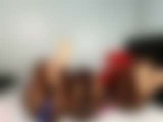 YolandaBlue's Live Sex Cam Show
