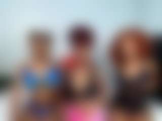 YolandaBlue's Live Sex Cam Show