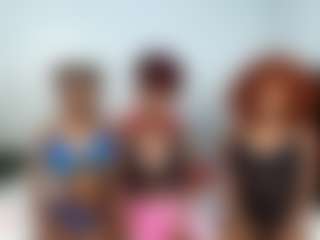 YolandaBlue's Live Sex Cam Show