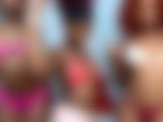 YolandaBlue's Live Sex Cam Show