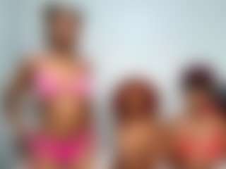 YolandaBlue's Live Sex Cam Show