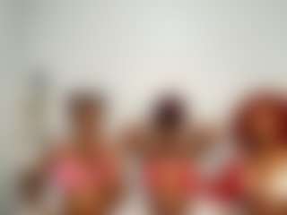 YolandaBlue's Live Sex Cam Show
