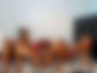 YolandaBlue's Live Sex Cam Show