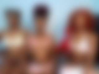 YolandaBlue's Live Sex Cam Show