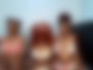 YolandaBlue's Live Sex Cam Show