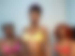 Live cam show with YolandaBlue - Brown Eyes on Camsoda