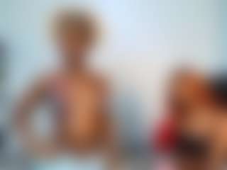 YolandaBlue's Live Sex Cam Show