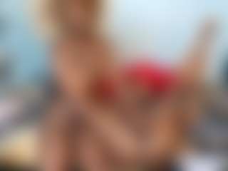 Live cam show with YolandaBlue - Hairy Pussy on Pornisteam.com