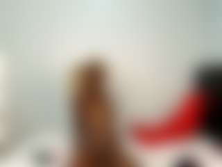 Live cam show with YolandaBlue - Spank on Hubzter Live