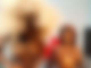 Live cam show with YolandaBlue - Skinny on luckytryst.com