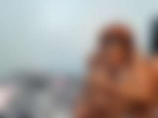 Live cam show with YolandaBlue - No Smoking on CamwithHer