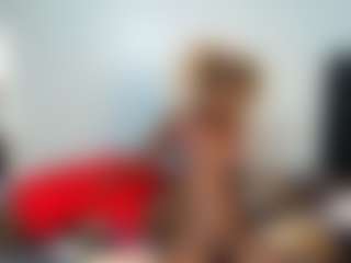 YolandaBlue's Live Sex Cam Show