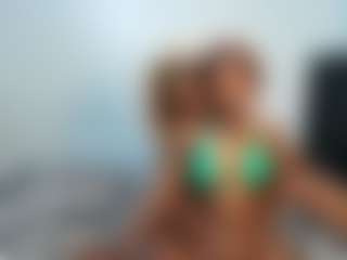 Live cam show with YolandaBlue - Brown Eyes on Fling VIP Chat