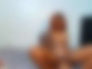 Live cam show with YolandaBlue - No Drinking on Camversity