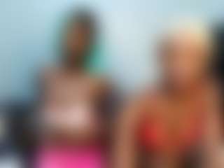 YolandaBlue's Live Sex Cam Show