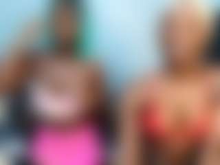 YolandaBlue's Live Sex Cam Show