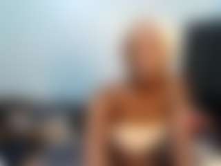 Live cam show with YolandaBlue - Full Nudity on Taboo Cams XXX
