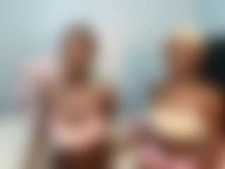 YolandaBlue's Live Sex Cam Show