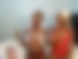 YolandaBlue's Live Sex Cam Show