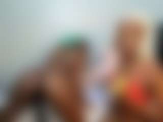 YolandaBlue's Live Sex Cam Show