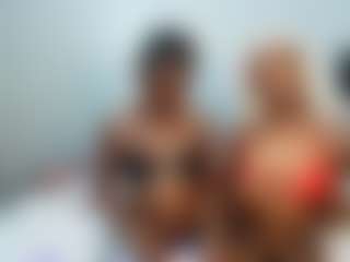 Live cam show with YolandaBlue - Blowjob on liverealitysex.com