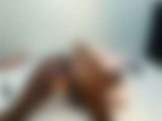 YolandaBlue's Live Sex Cam Show