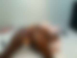 YolandaBlue's Live Sex Cam Show