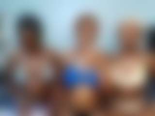 YolandaBlue's Live Sex Cam Show