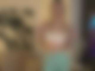 Live cam show with NaomiStation - New White on TastyBlacksLive | united states