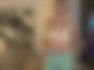 NaomiStation's Live Sex Cam Show
