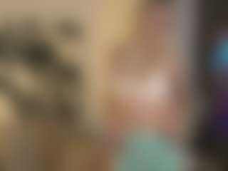 NaomiStation's Live Sex Cam Show