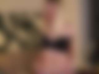 NaomiStation's Live Sex Cam Show