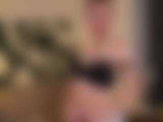 NaomiStation's Live Sex Cam Show