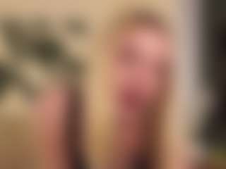 NaomiStation's Live Sex Cam Show