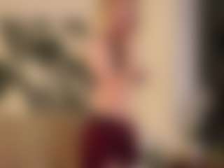 NaomiStation's Live Sex Cam Show