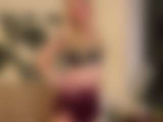 NaomiStation's Live Sex Cam Show