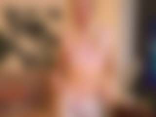 NaomiStation's Live Sex Cam Show